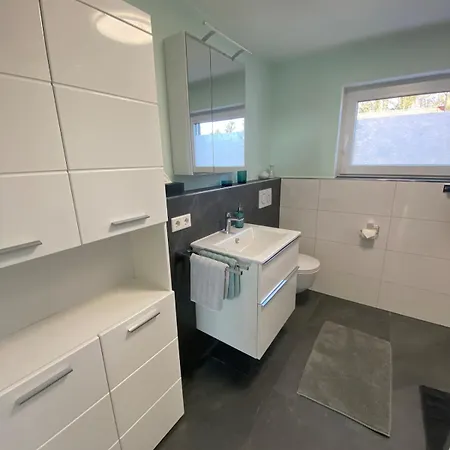 2 Zimmer-wohnung Ruhig Modern Zentrumsnah * آبنسبرغ