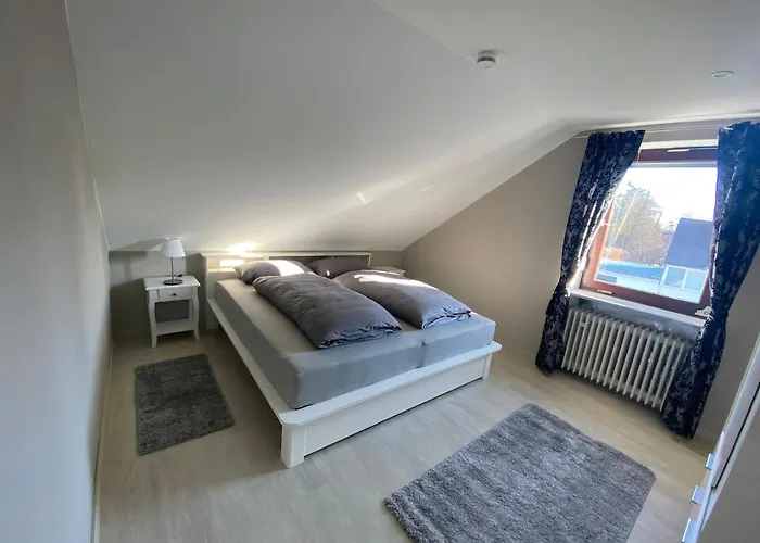 Apartmán 2 Zimmer-wohnung Ruhig Modern Zentrumsnah *