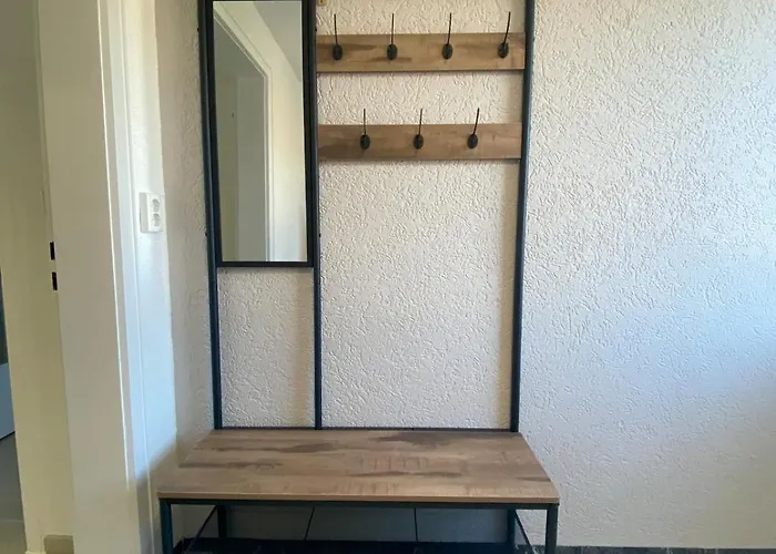 2 Zimmer-wohnung Ruhig Modern Zentrumsnah Apartmán *