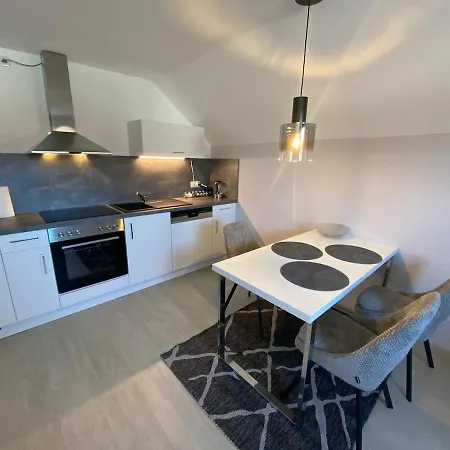 2 Zimmer-wohnung Ruhig Modern Zentrumsnah Appartement *