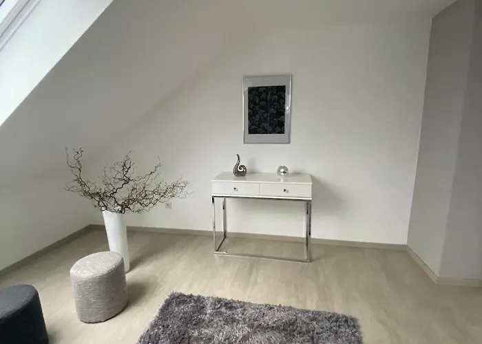 公寓 2 Zimmer-wohnung Ruhig Modern Zentrumsnah *